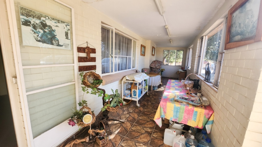 4 Bedroom Property for Sale in Stilfontein Ext 4 North West